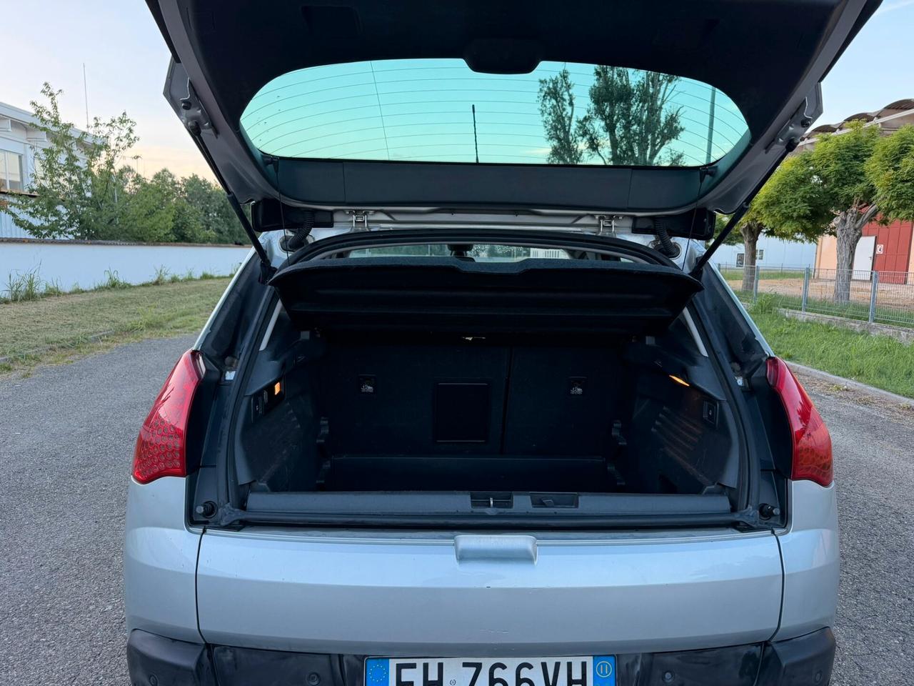 Peugeot 3008 1.6 HDi 112CV Automatico