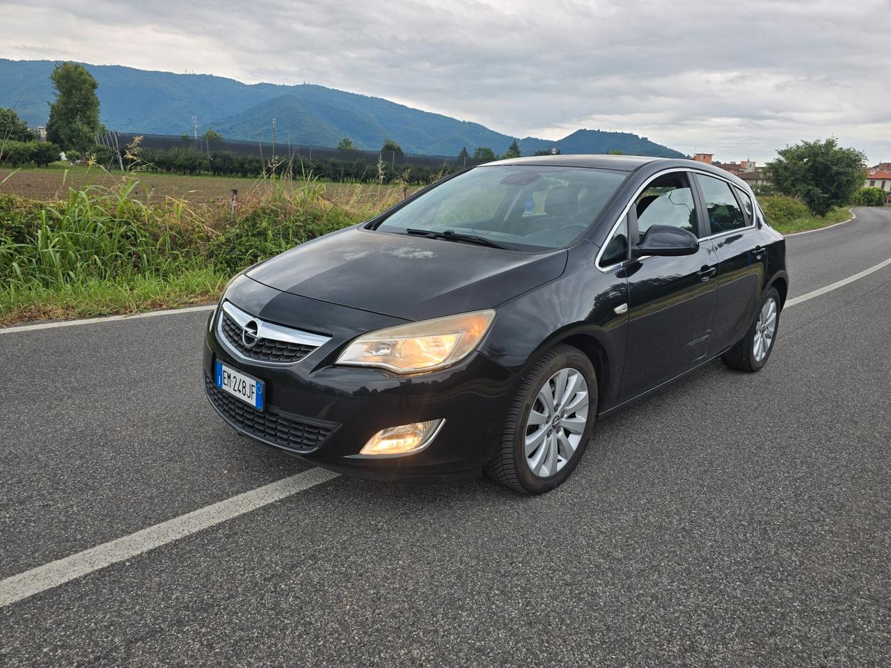 OPEL ASTRA 1.7 DTI COSMO "OK PER NEOPATENTATI"