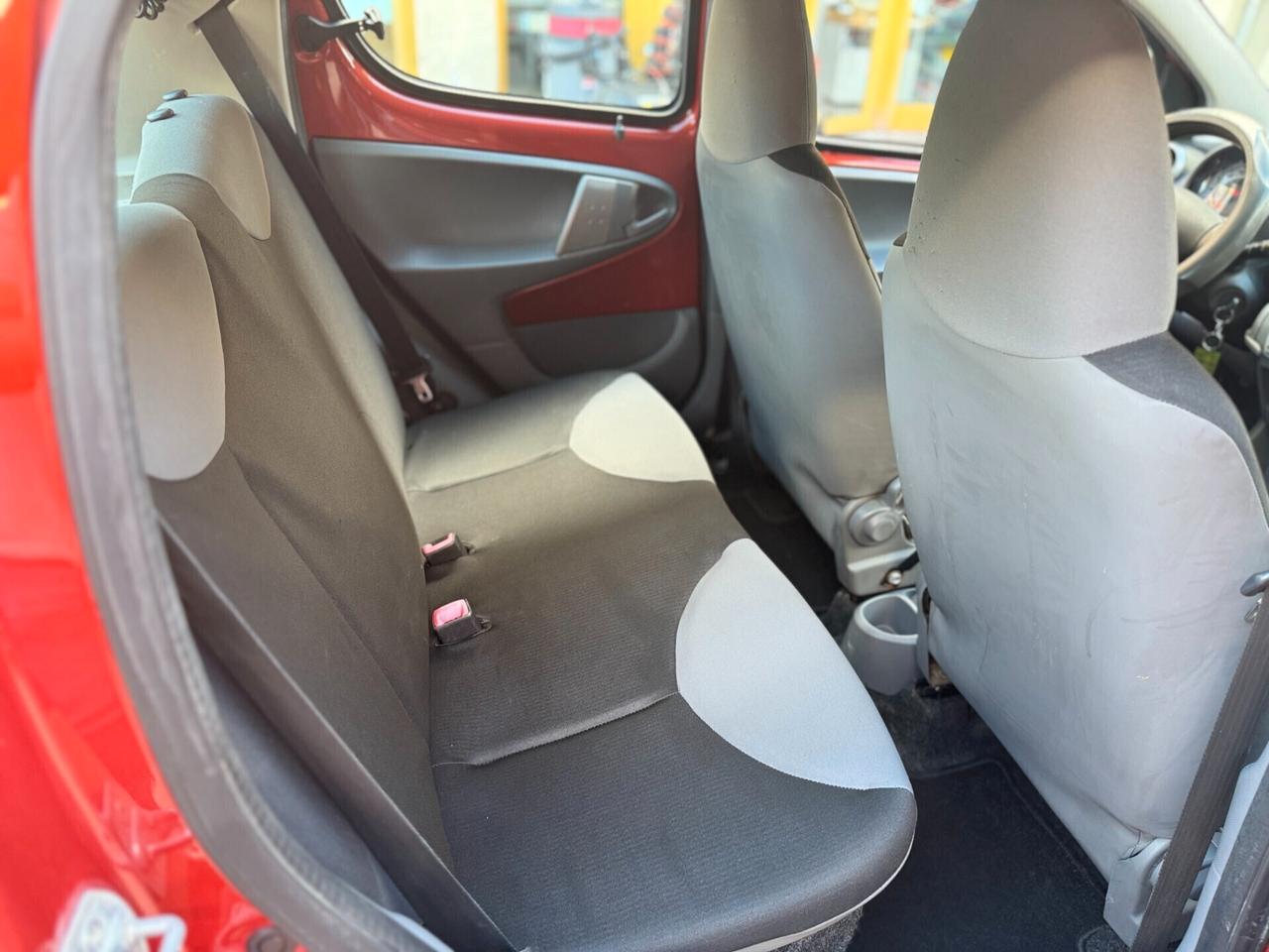 Peugeot 107 1.0 68CV 5p. Desir