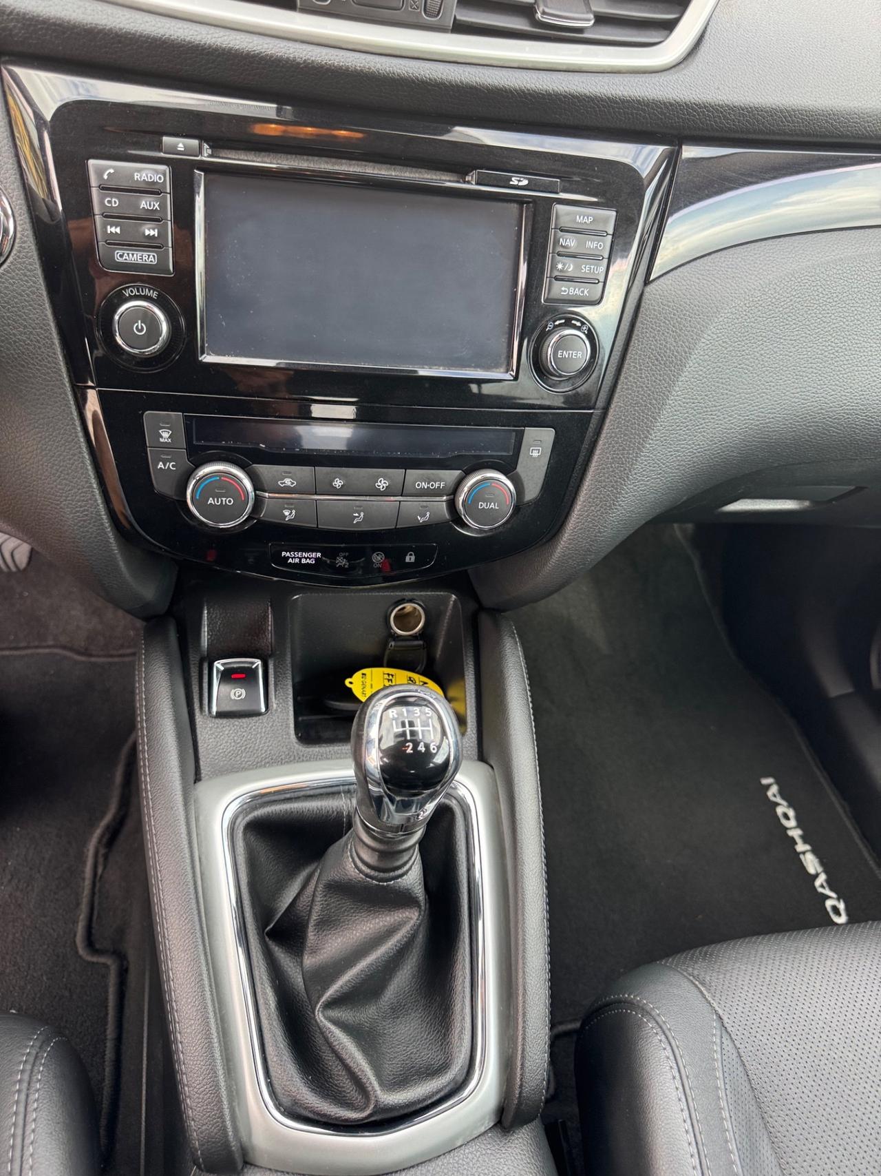 Nissan Qashqai 1.5 dCi Tekna neopatentati Euro 6 b