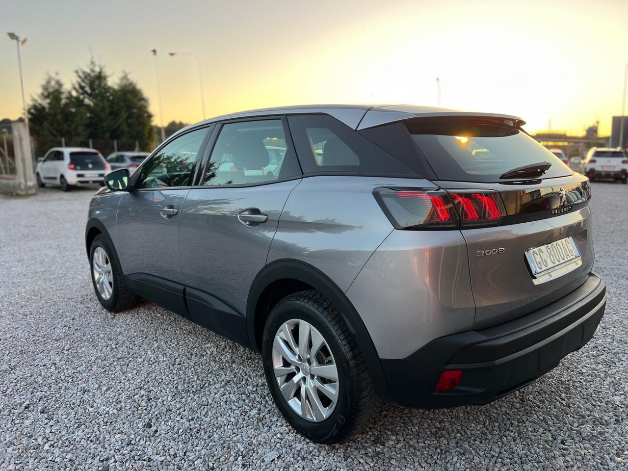 Peugeot 3008 BlueHDi 130 EAT8 Allure