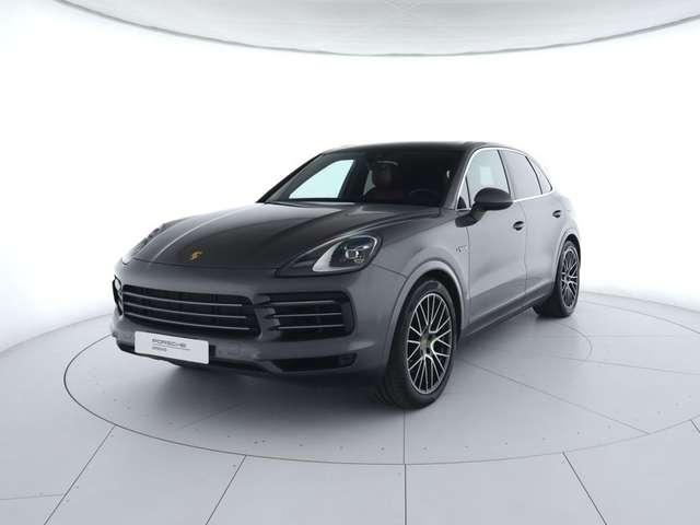 Porsche Cayenne 3.0 e-hybrid tiptronic