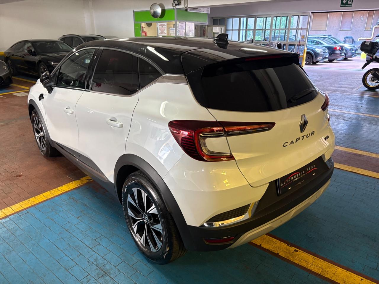 Renault Captur Full Hybrid E-Tech 145 CV Techno