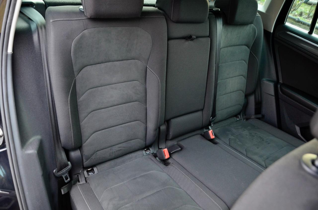 VOLKSWAGEN TIGUAN 2.0 TDI EXECUTIVE 150cv DSG, UNICOPROPRIETARIO, SERVICE VW, NAVI, RETROCAMERA, APPLE ANDROID, 18", PERMUTE