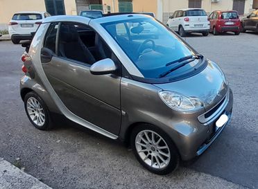 Smart ForTwo 1000 52 kW MHD cabrio passion