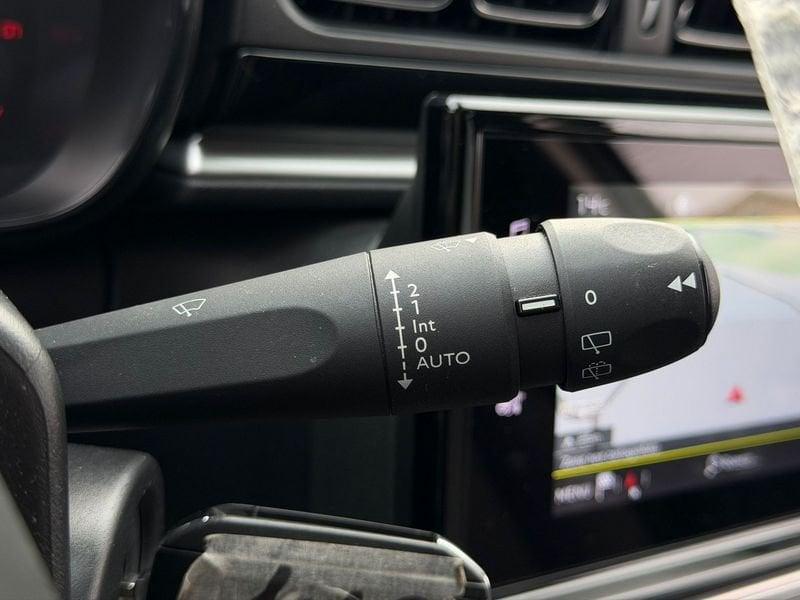 Citroën C3 C3 1.2 puretech Shine Pack s&s 83cv "GRIGIO SCURO"