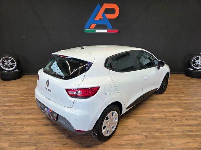 RENAULT Clio 1.2 75CV GPL 5 porte Costume National