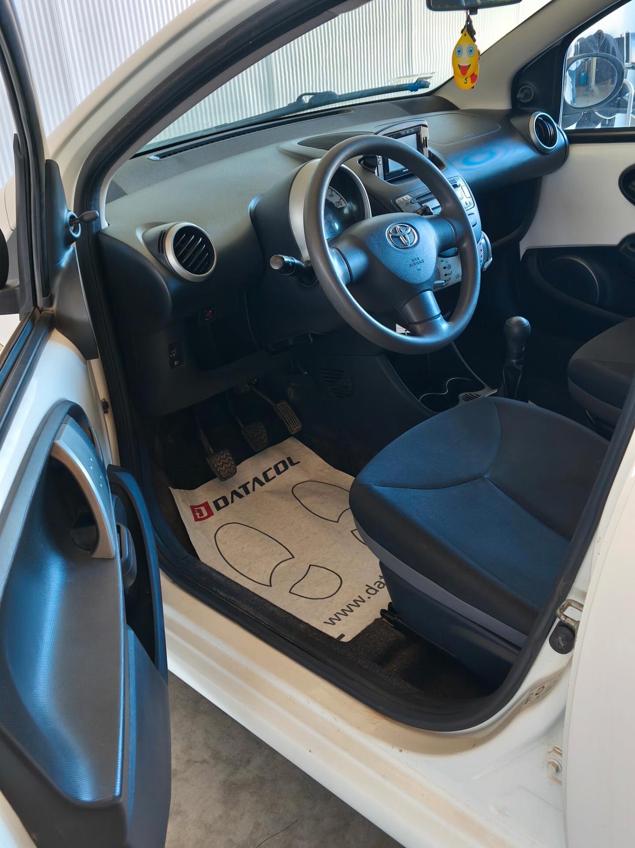 Toyota Aygo 1.0 12V VVT-i 5 porte