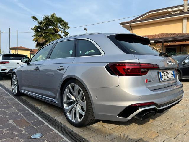 AUDI RS 4 Avant 2.9 TFSI quattro tiptronic