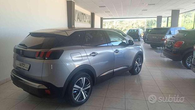 PEUGEOT 3008 1.5 dci 130 CV Experience