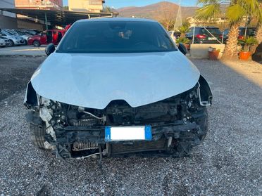 Renault Clio TCe 12V 100 CV GPL 5 porte Techno