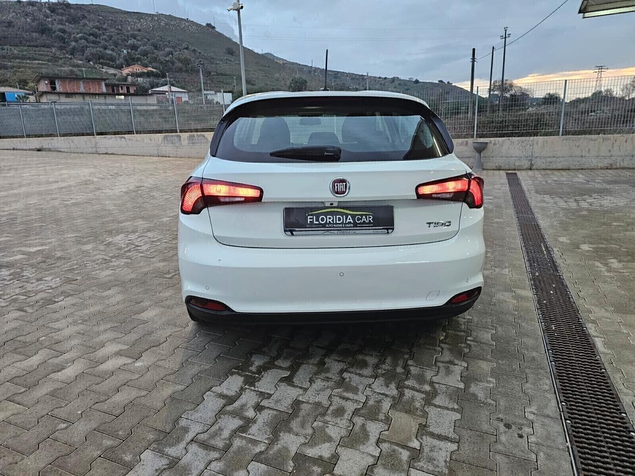 FIAT TIPO 1.6 MJT 120CV LOUNGE AUTOMATICA 06/2019