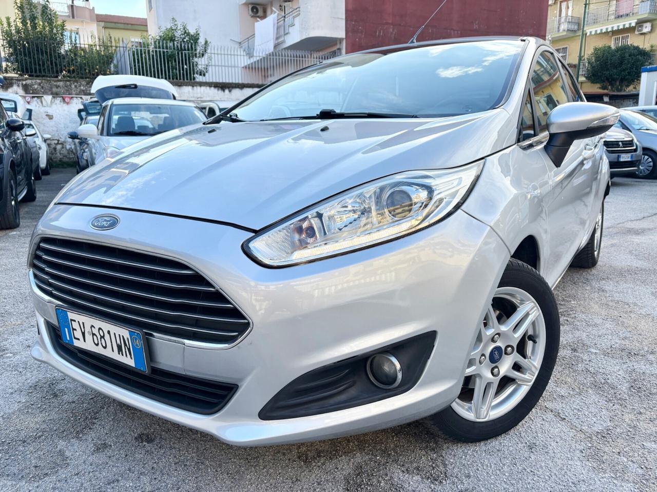 Ford Fiesta 1.6 tdci titanium xenon navigatore