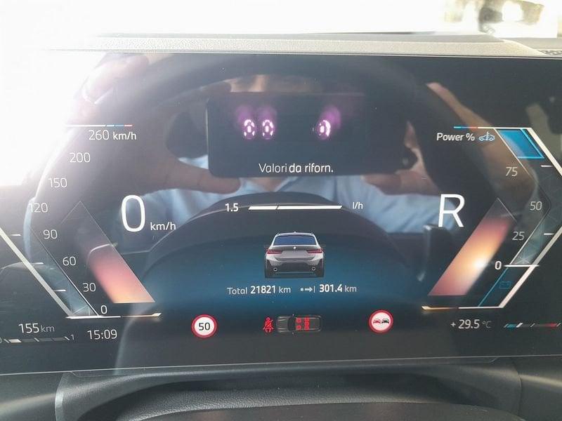 BMW Serie 3 320d Touring mhev 48V xdrive MSport Pro auto