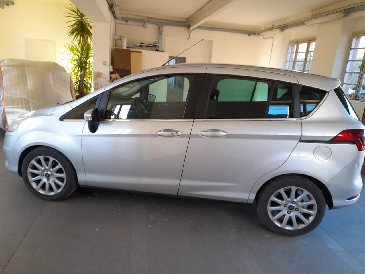 Ford B-Max 1.5 TDCi 75 CV Titanium