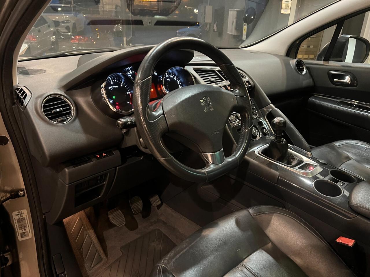 Peugeot 3008 1.6 HDi/TETTO+PELLE/UNIPROP