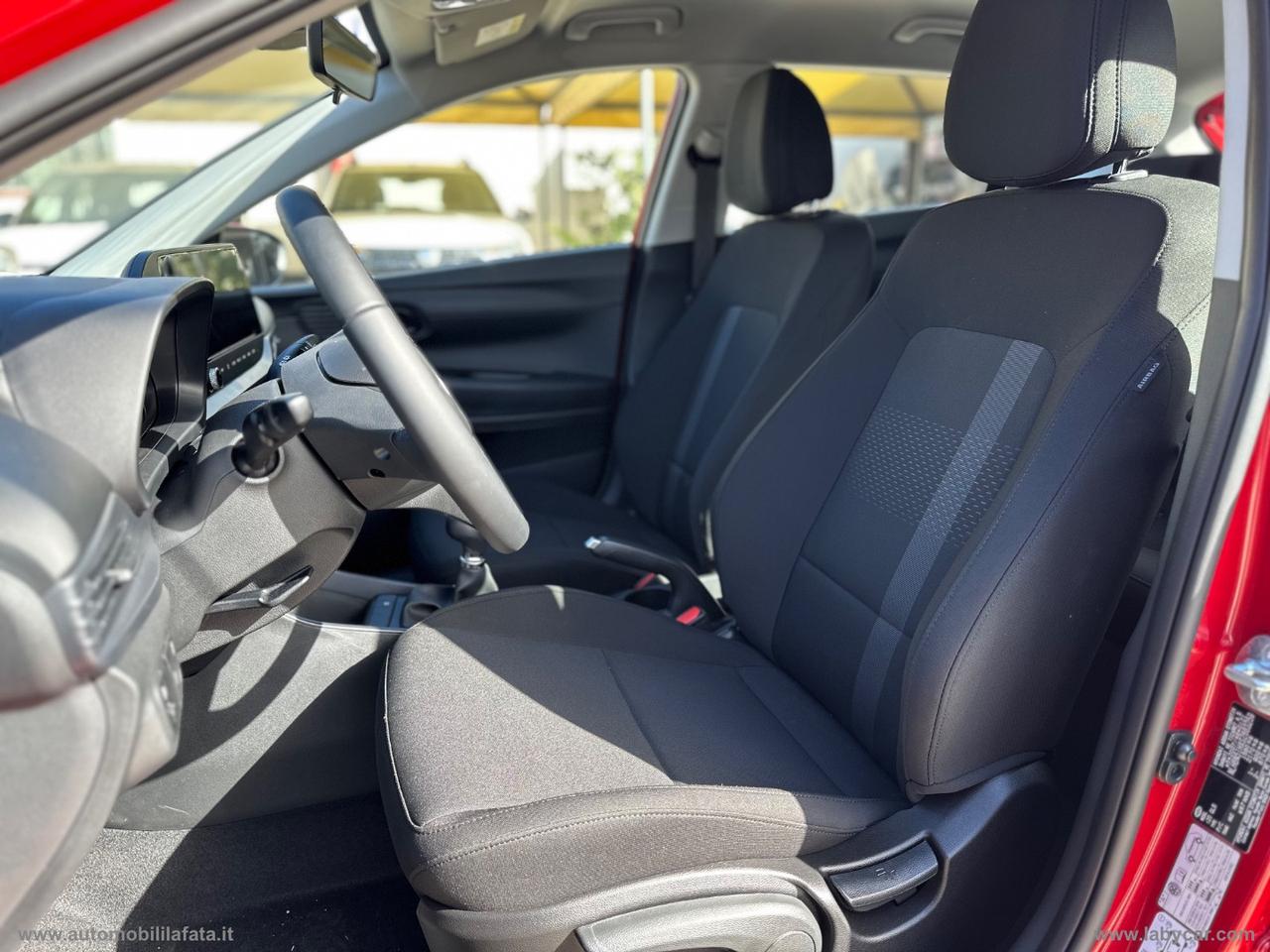 HYUNDAI i20 1.2 MPI MT Connectline KM ZERO