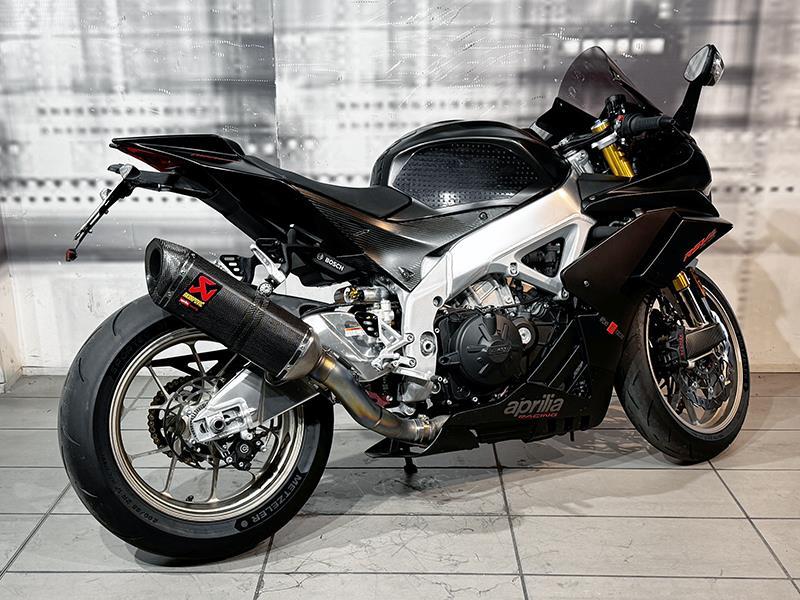 Aprilia RSV4 1100 Factory