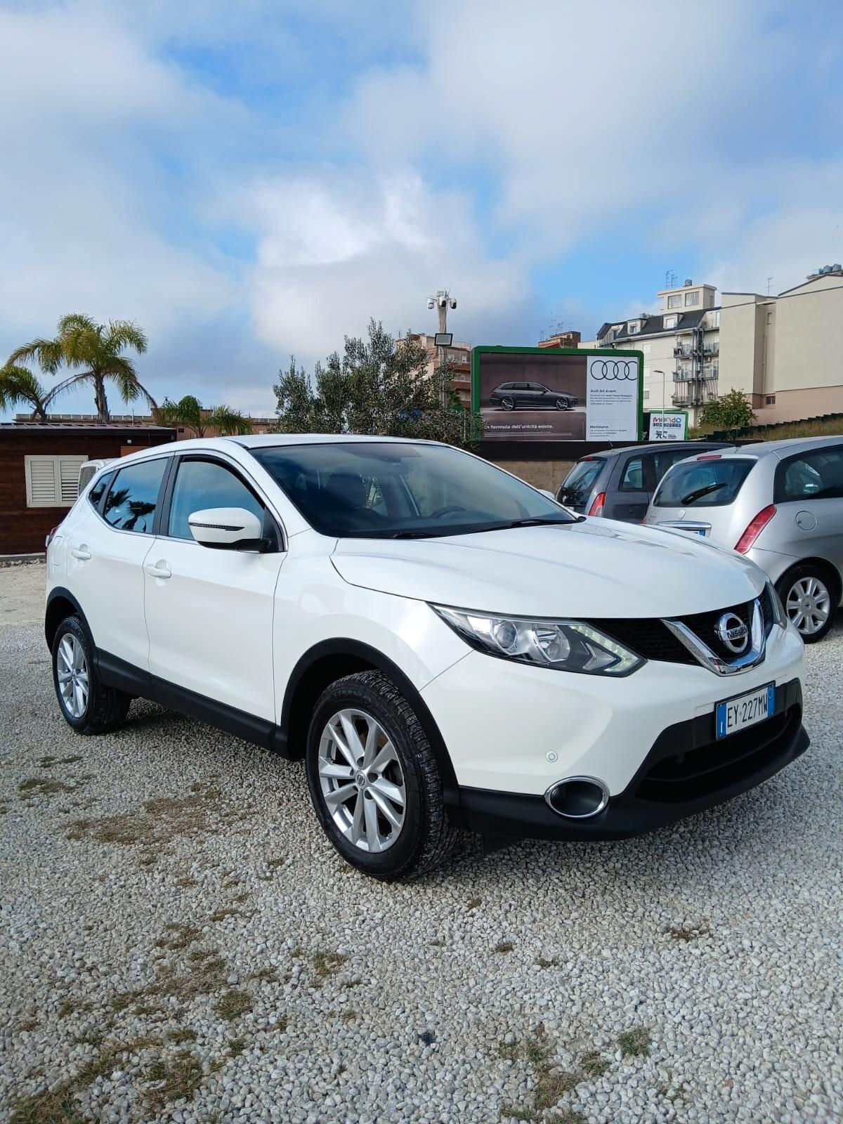 Nissan Qashqai 1.5 dCi Visia