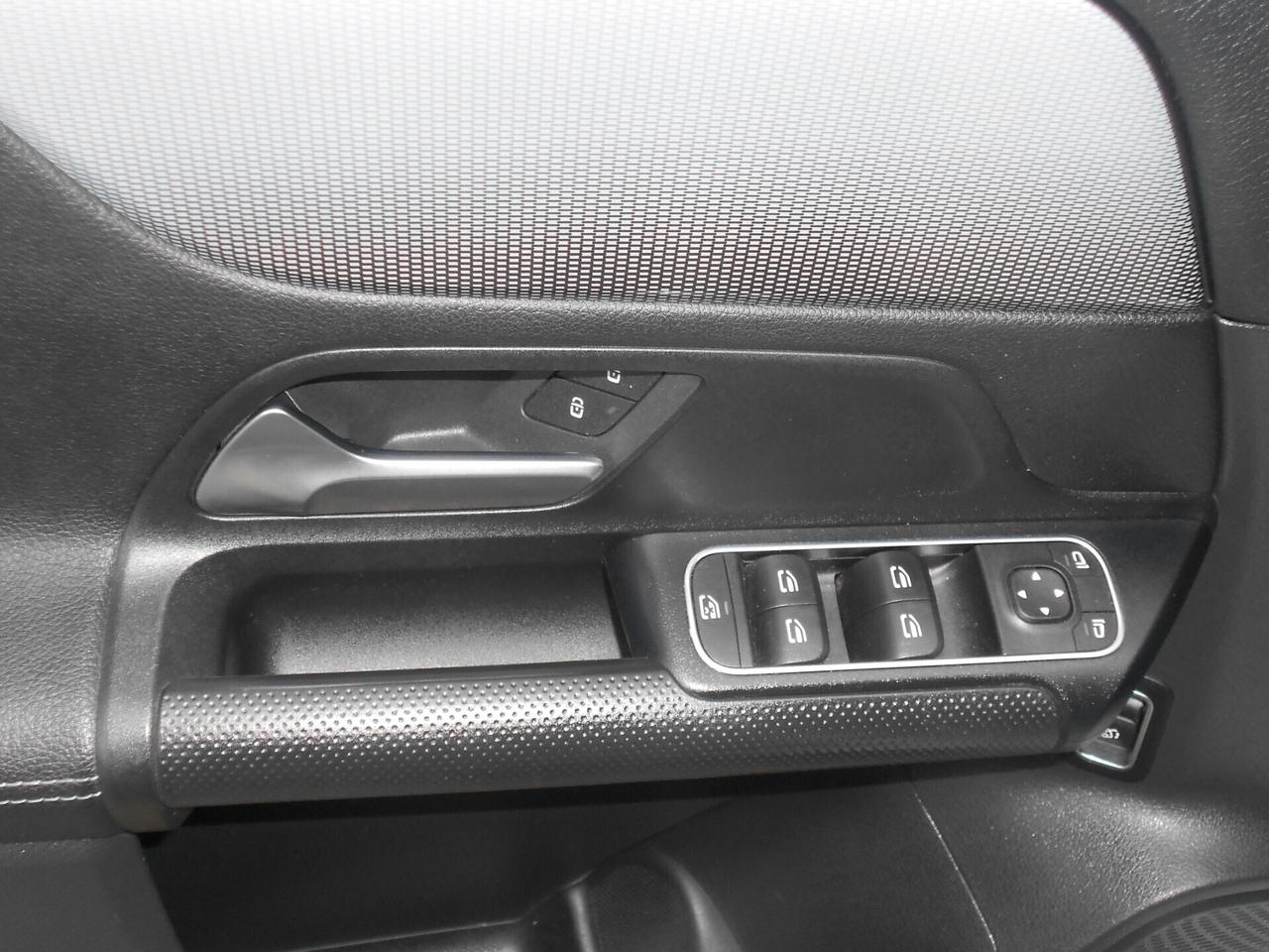 Classe"B"200d(24mesi di GARANZIA)MOTORE MERCEDES