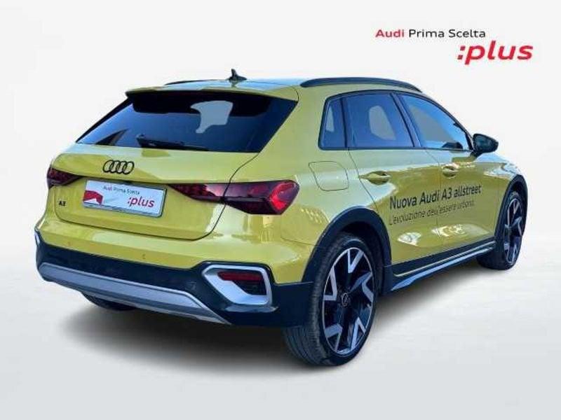 Audi A3 IV 2024 allstreet 1.5 tfsi mhev Identity Contrast 150cv s-tronic