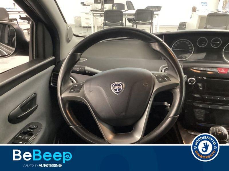Lancia Ypsilon 1.2 8V PLATINUM S&S 69CV