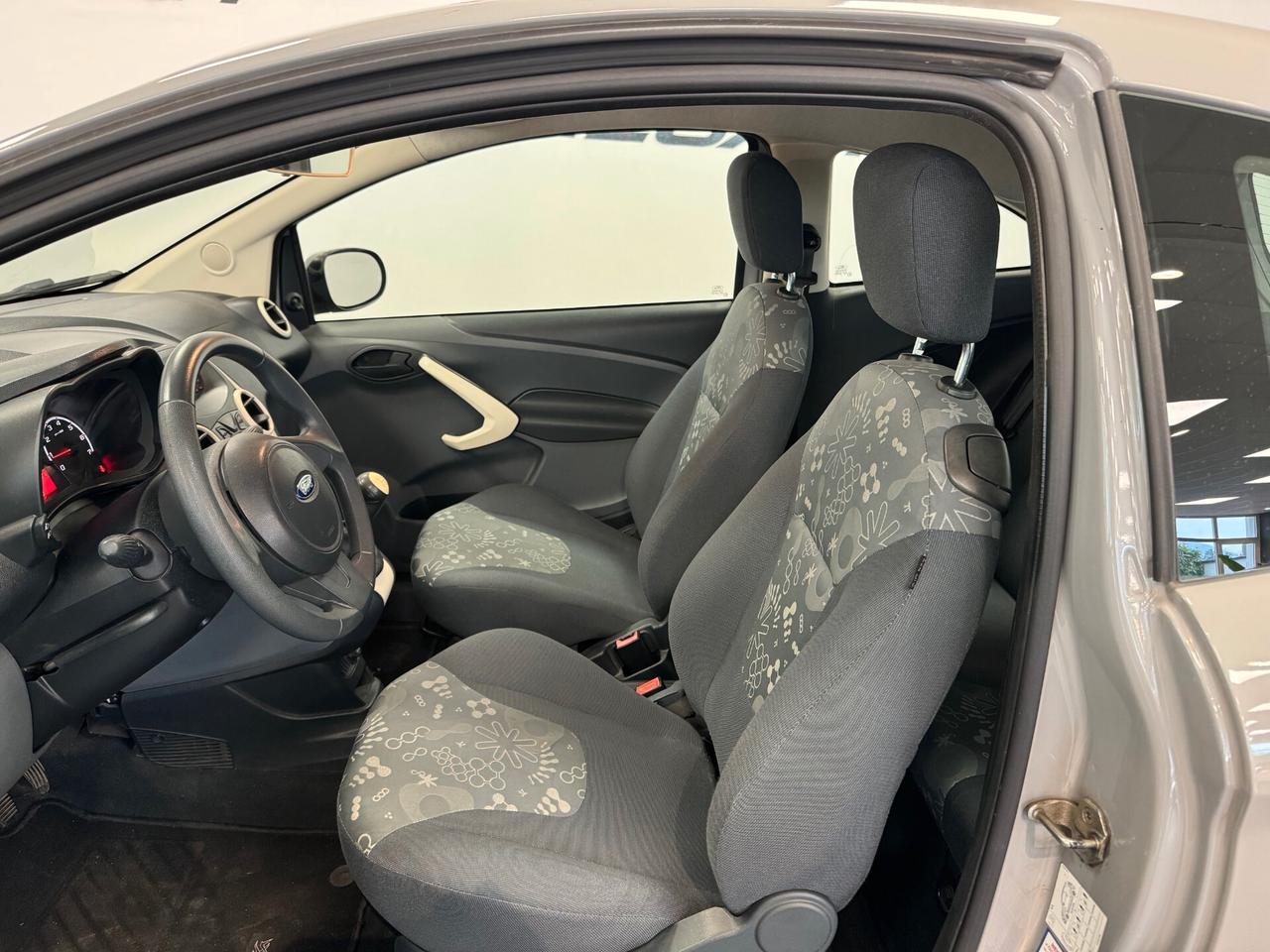 Ford Ka 1.2 8V 69CV NEOPATENTATI 75.000 KM