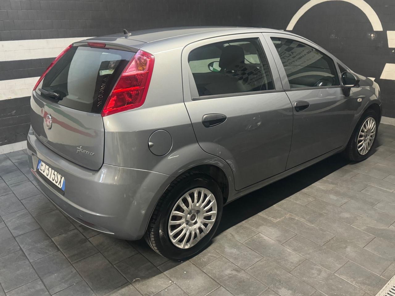 Fiat Grande Punto 1.3 MJT 75 CV 5 porte S&S Actual con sol 113000 km