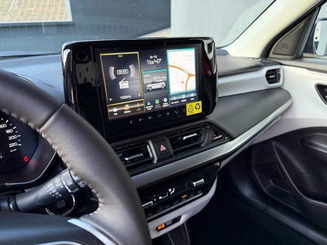 SUZUKI Swift 1.2 Hybrid 4WD AllGrip Top Navi DAB+ LED