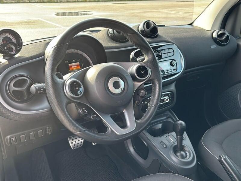 smart fortwo fortwo 90 0.9 Turbo twinamic Passion