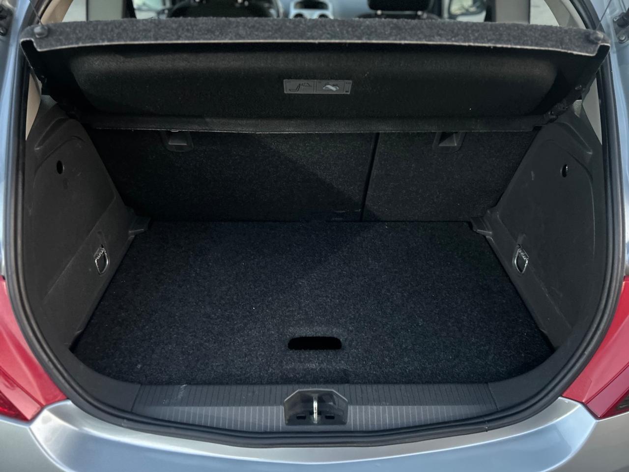 Opel Corsa 1.2 GPL-TECH