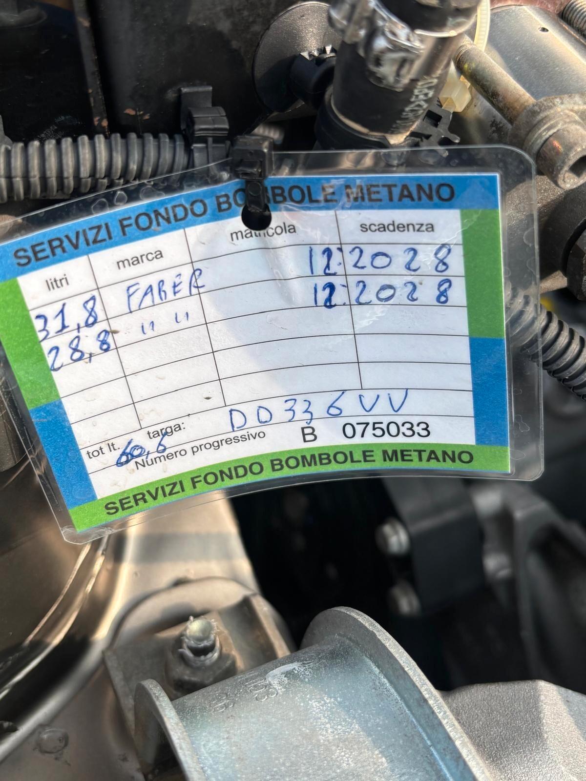 Fiat Punto 1.2 5 porte Active Natural Power