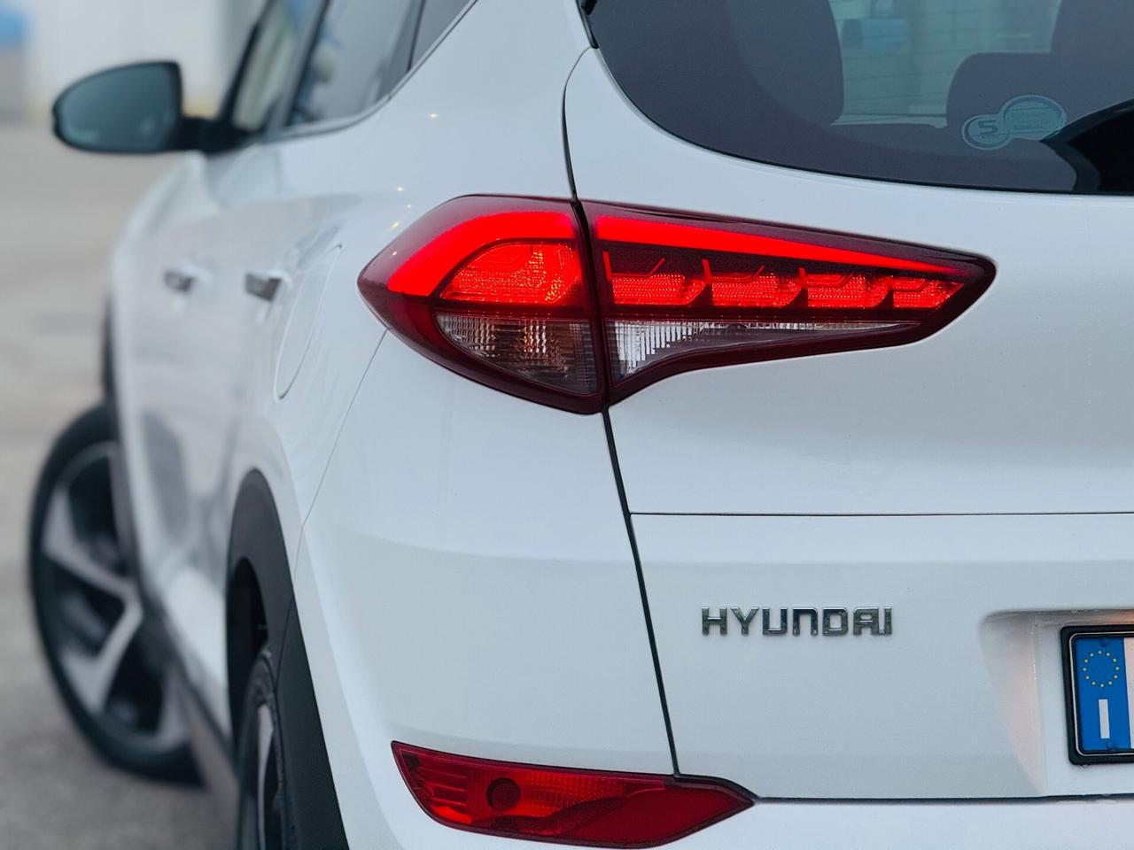 Hyundai Tucson 1.7 CRDi DCT XPossible automatico