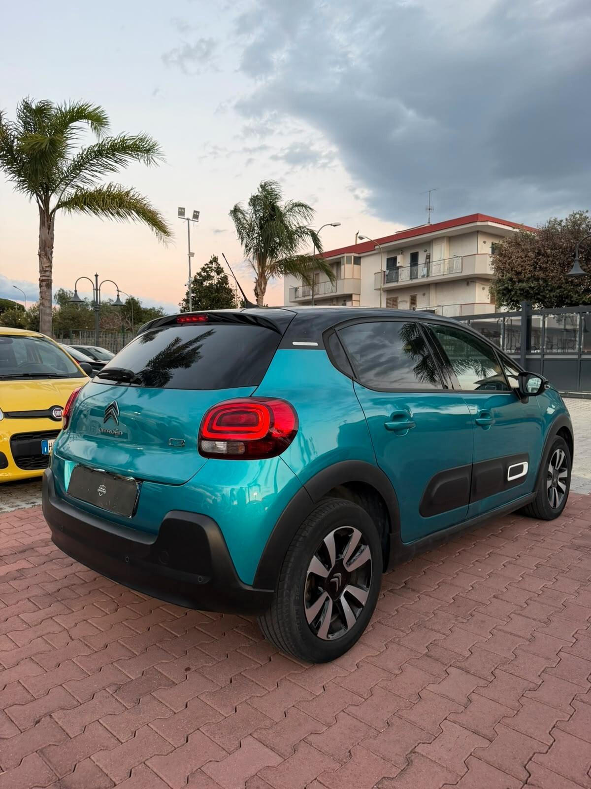 Citroen C3 PureTech 110 S&S EAT6 Shine
