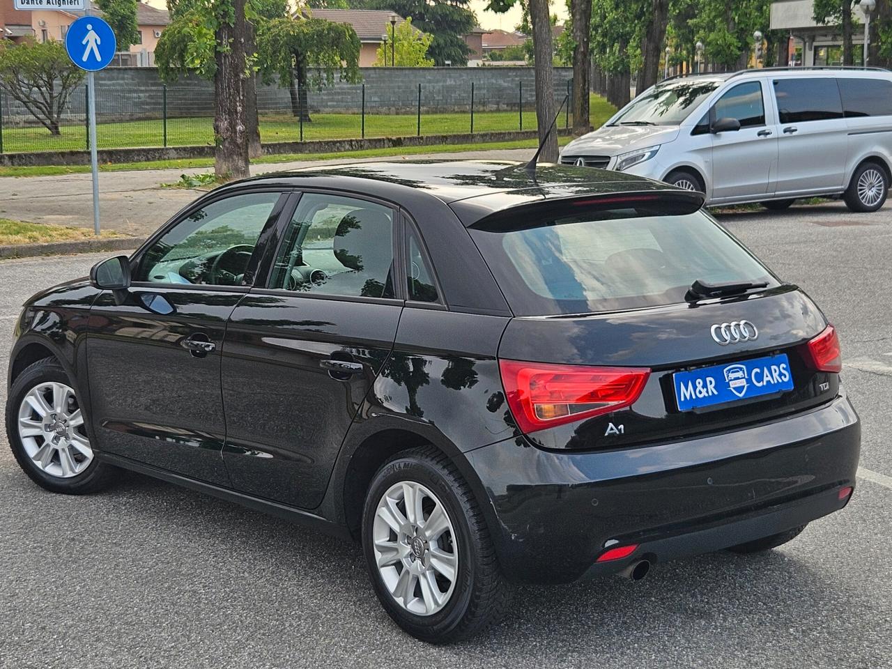 Audi A1 SPB 1.6 TDI 90CV NEOPATENTATI