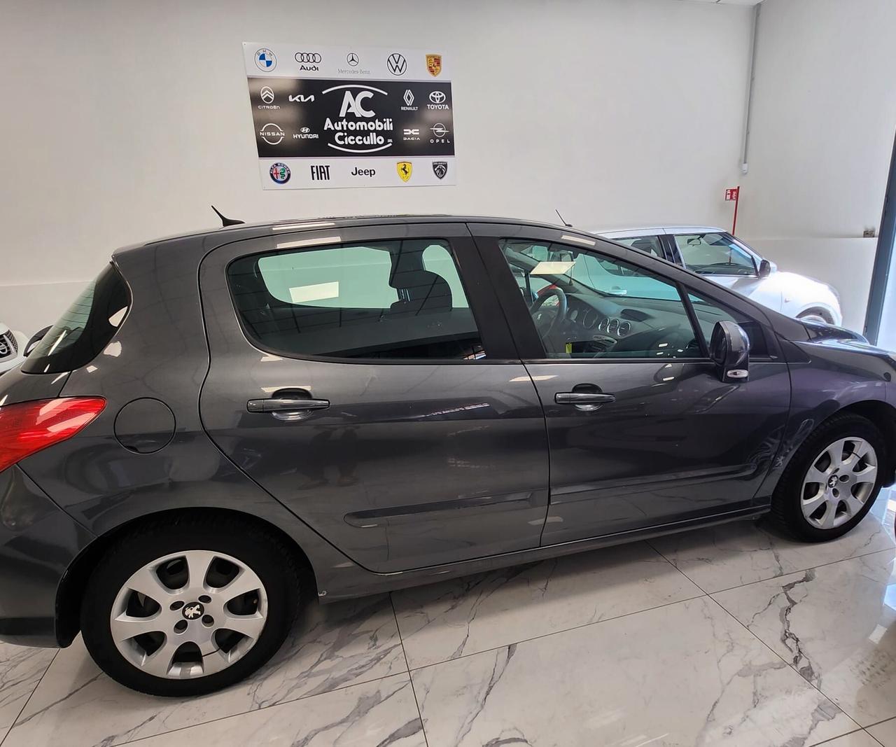 Peugeot 308 1.6 HDi 90CV FAP 5p. Premium
