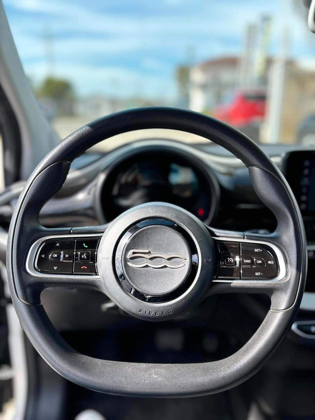 Fiat 500 500e Berlina 42 kWh Icon