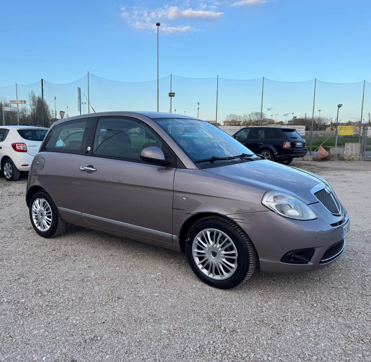 Lancia Ypsilon 1.4 Oro Ecochic GPL