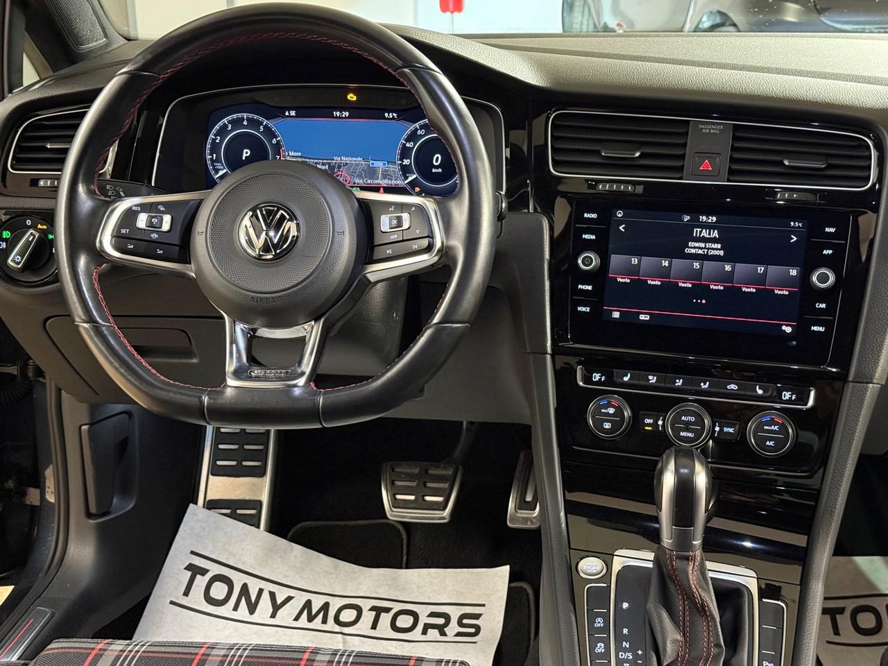 GOLF GTI PERFORMANCE