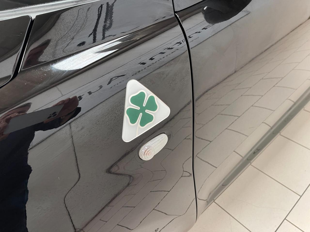 Alfa Romeo MiTo Distinctive Sport Pack 135cv tct-Dettagli in Bio