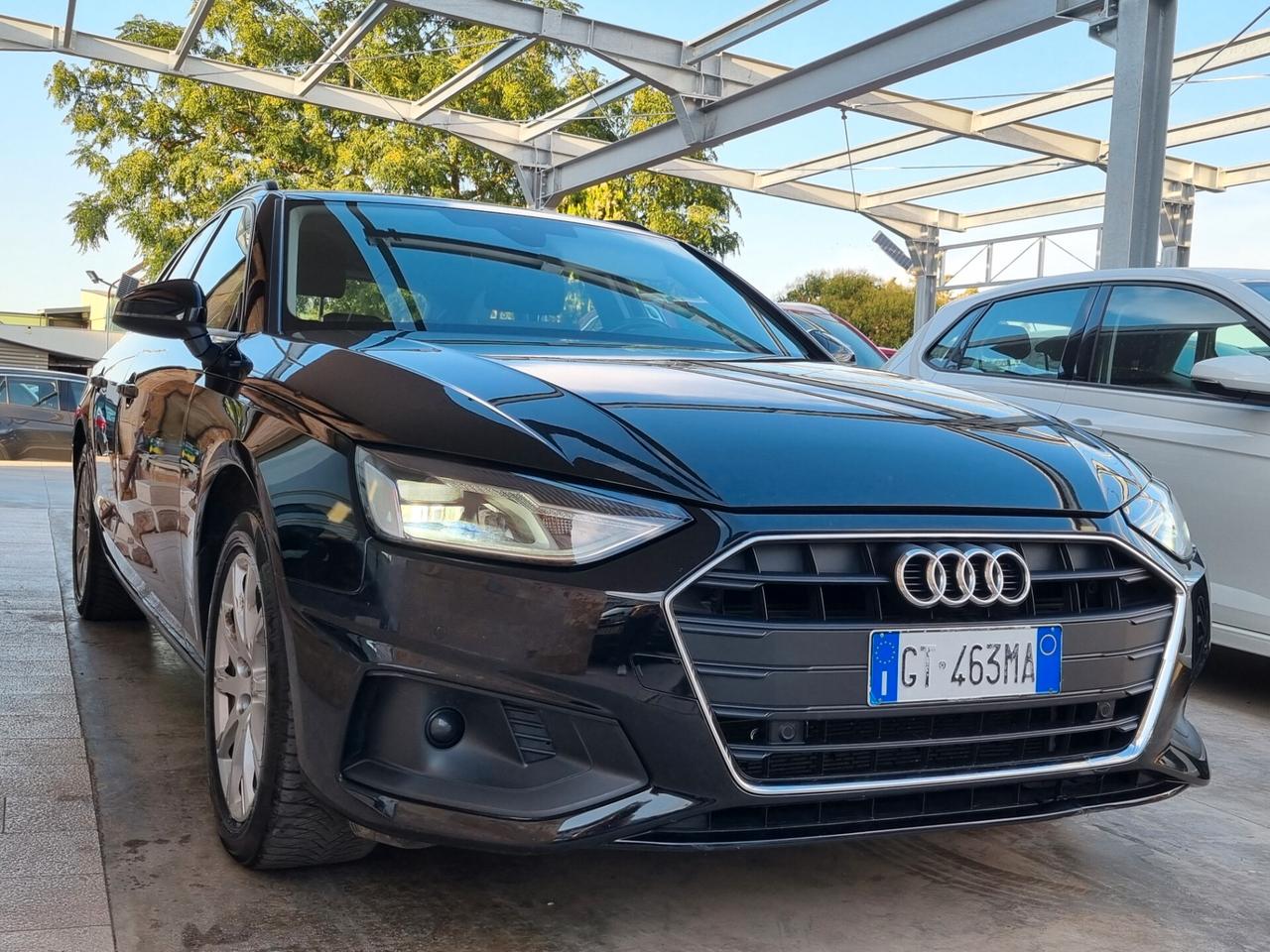 Audi A4 V Avant 30 2.0 tdi mhev 136cv s-tronic