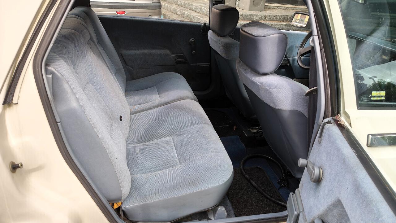 Renault R 21 Nevada 1.7 GTS + gancio traino