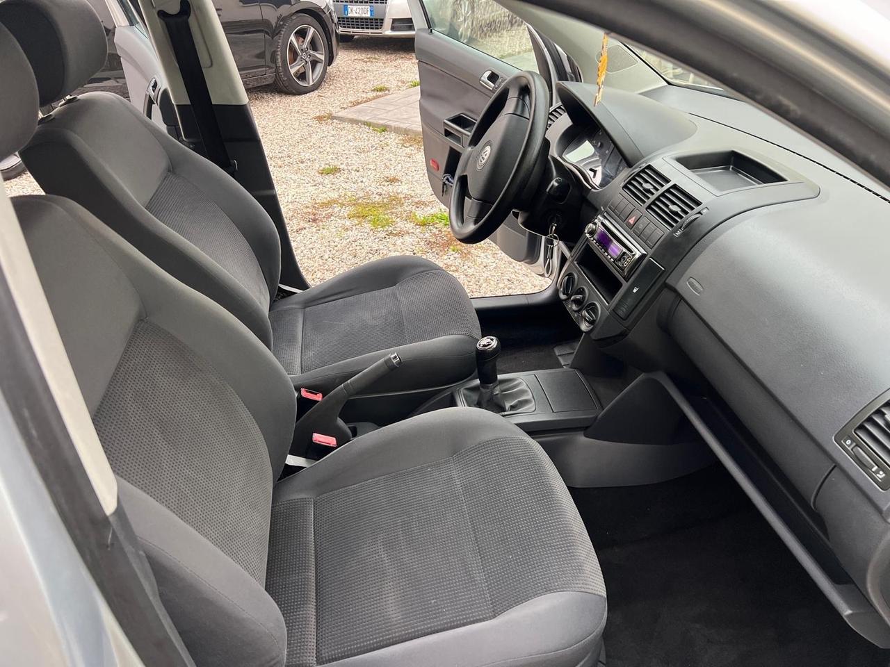 Volkswagen Polo 1.4/80CV 16V 5p. Comfort. BiFuel G