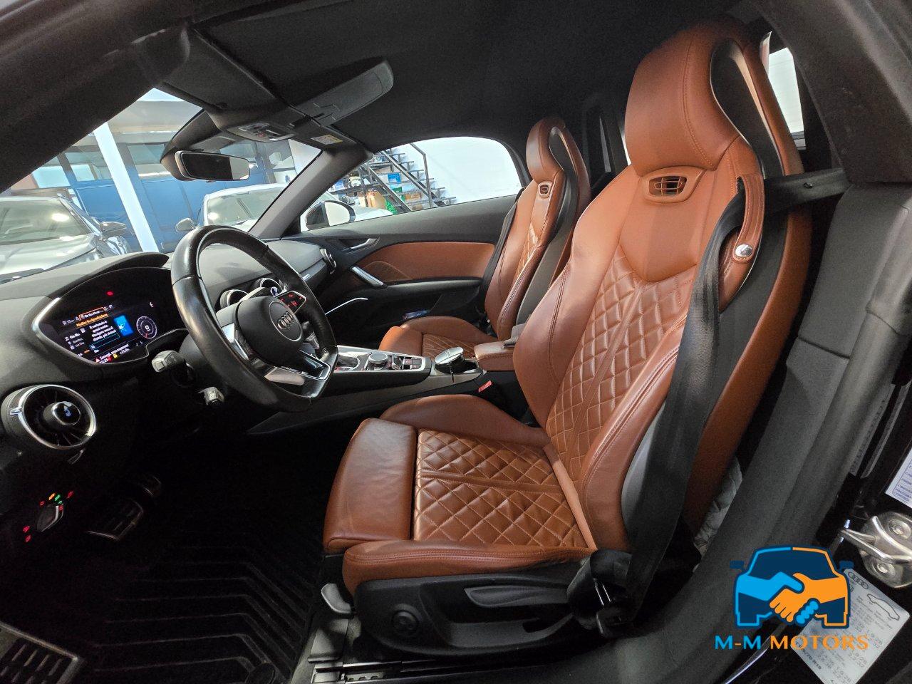 Audi TT Roadster 2.0 tfsi S line quattro s-tronic