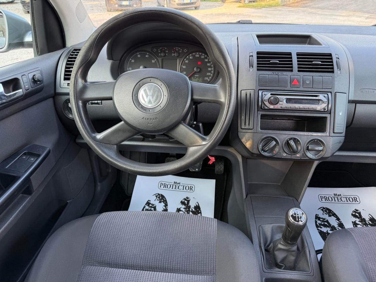 Volkswagen Polo 1.4/75CV 16V 5p. UNICO