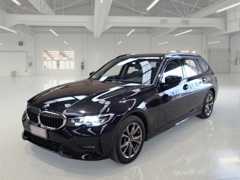BMW 318 48V SPORT TOURING AUTO 5 PORTE STATION WAGON