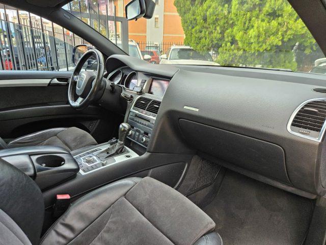 AUDI Q7 3.0 V6 TDI 233CV quattro tiptronic