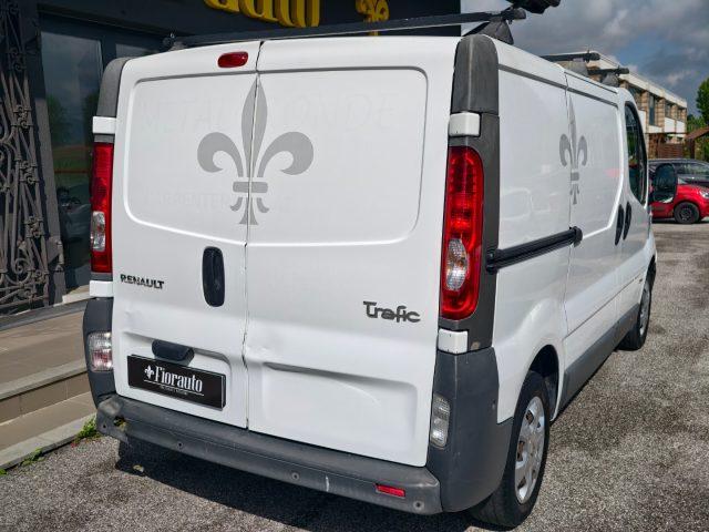 RENAULT Trafic T27 2.0 dCi/115 PC-TN Furgone 3posti