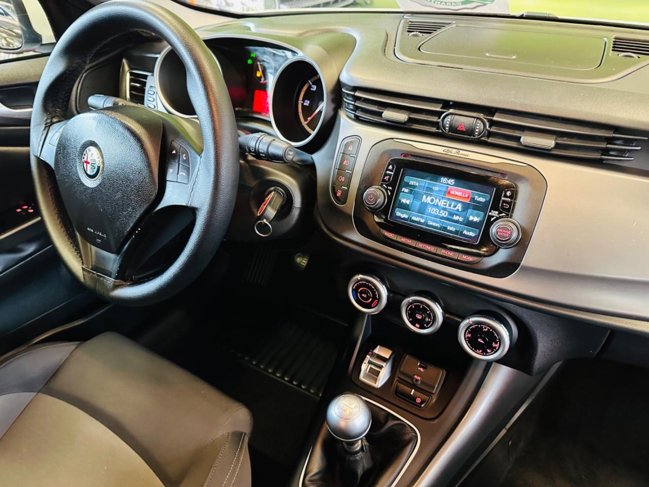 Alfa Romeo Giulietta 1.6 JTDm-2 105 CV Exclusive