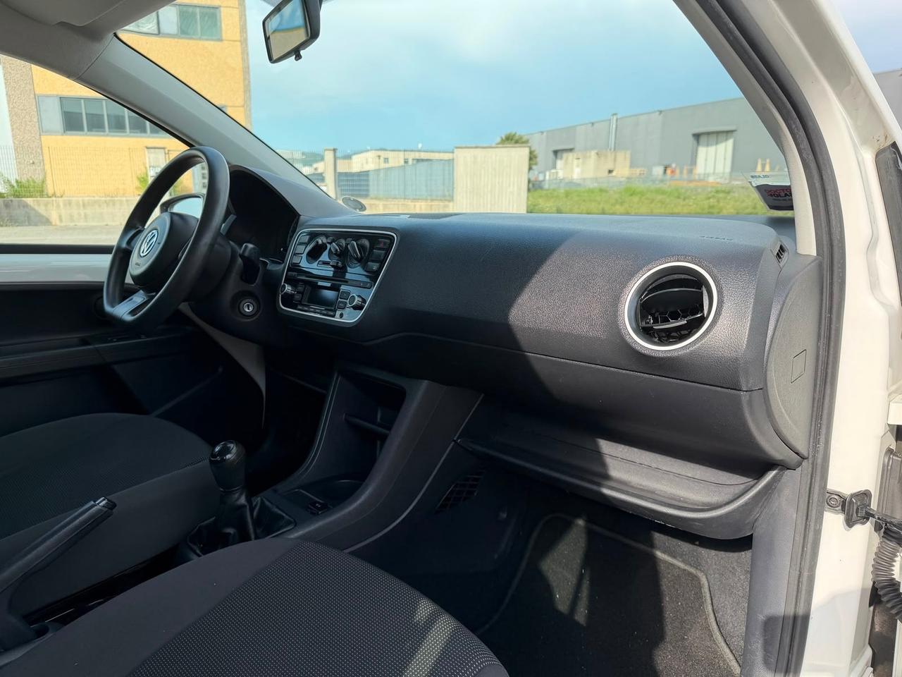 Volkswagen up! 1.0 Benzina